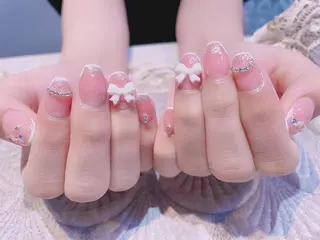 ネイル VIVIAN リサのネイルデザイン