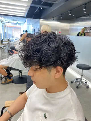 パーマ メンズ シャドウパーマ/ ルーズパーマ/メンズのヘアスタイル