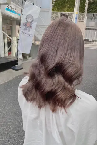 セミロング カラー ダブルカラー特化💍 tiam💍韓国ヘアのヘアスタイル