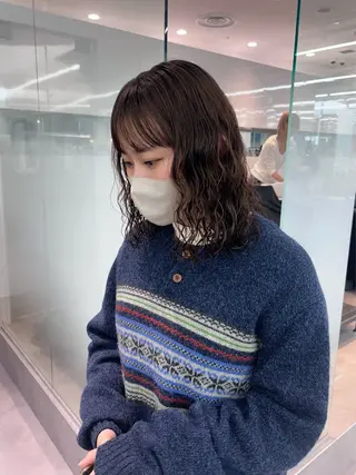 ミディアム パーマ Hinata🛸 ハイトーン美容師のヘアスタイル