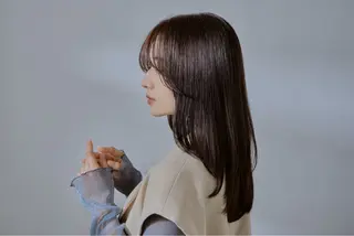 ロング inity Esakaのヘアスタイル