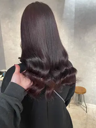 ロング Cielro/ダブル カラー/西田咲希のヘアスタイル