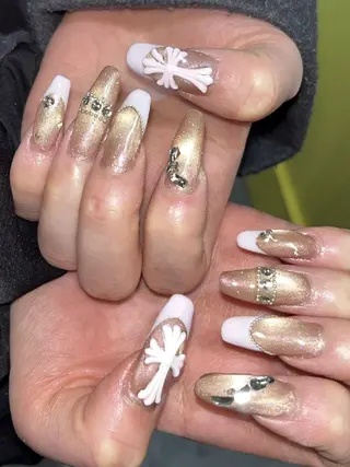 ネイル LABEL TAKARAのネイルデザイン