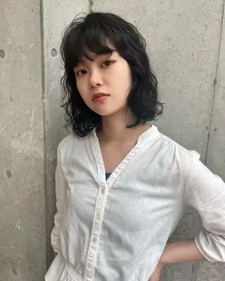 ショート パーマ レイヤーカット/ 酸性ストレート梅田のヘアスタイル