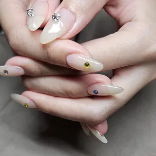 ネイル 山田 貴子のネイルデザイン