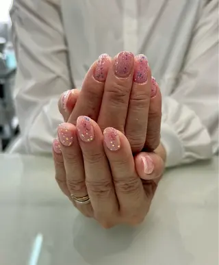 ネイル 二階堂 晴菜のネイルデザイン