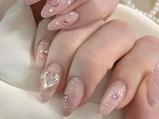ネイル ネイリストヨ ヨのネイルデザイン
