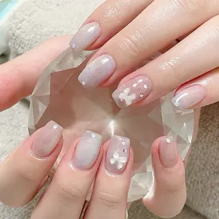 ネイル 💅fleur Ayumiのネイルデザイン