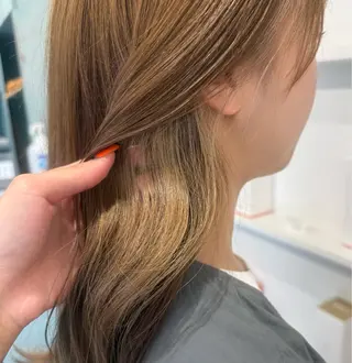 ミディアム カラー ブリーチモデル yumekaのヘアスタイル