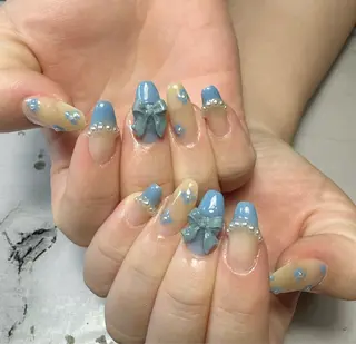 ネイル 新山 聖のネイルデザイン