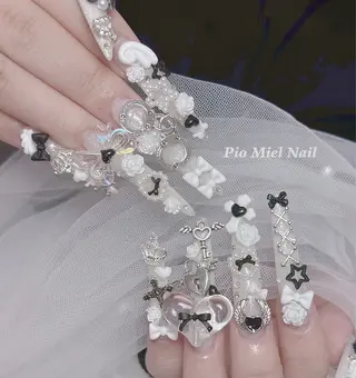 ネイル HANA 長さだしのネイルデザイン