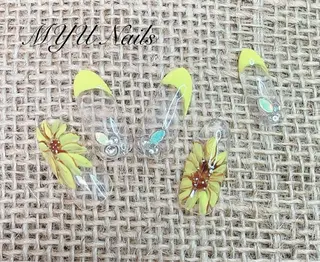 ネイル ニュアンスネイル🌈 MYU Nailsのネイルデザイン