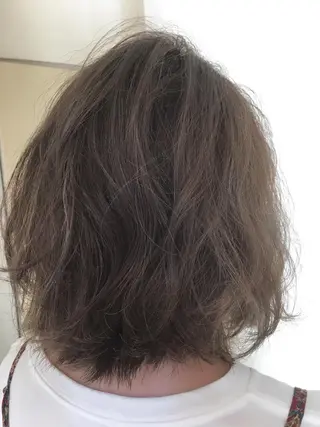 ショート カラー パーマ ヘアアレンジ IVY villa Suzu.のヘアスタイル