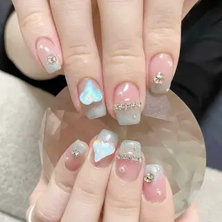 ネイル 💅fleur Ayumiのネイルデザイン