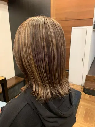 ミディアム カラー パーマ ヘアアレンジ キッズ ブリーチカラー🔥 パーマ【佐々木凌平】のヘアスタイル