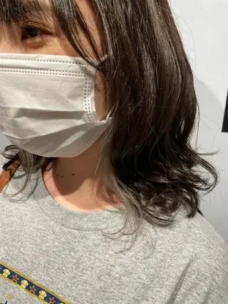 ミディアム カラー 小川 舜人のヘアスタイル