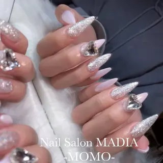 ネイル momo .のネイルデザイン