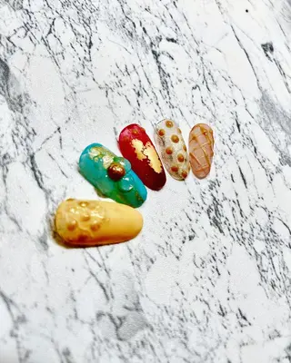 ネイル doux BORIEのネイルデザイン