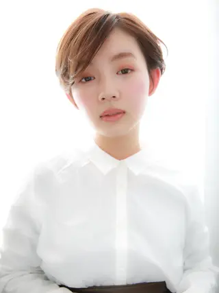 ショート カラー レイヤーカット✂️ 横浜No1♡下鳥翔子のヘアスタイル