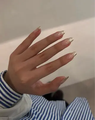 ネイル DEEokazaki momona.Gのネイルデザイン