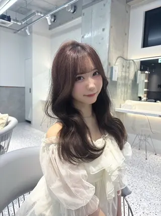 ロング カラー yui🎀ブリーチ なしベージュ／博多のヘアスタイル