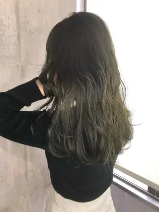 ロング 早瀬裕之 パーマのヘアスタイル