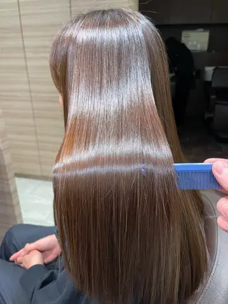 ロング 店長／髪質改善 田中優太のヘアスタイル