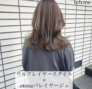 セミロング テトネ タカシのヘアスタイル