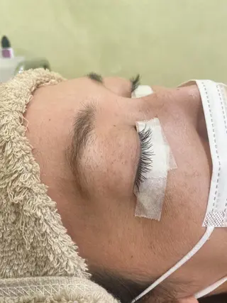 マツエク・マツパ 福本 聖海のヘアスタイル