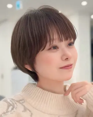 ショート レイヤー・ボブカット 透明感カラーこうたのヘアスタイル