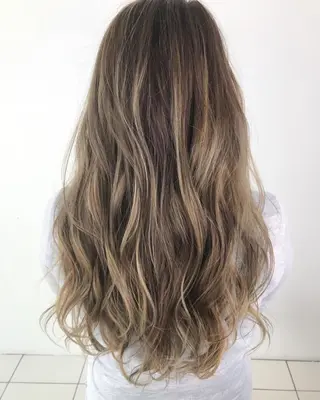 ロング MORISAKI ✂︎縮毛矯正のヘアスタイル