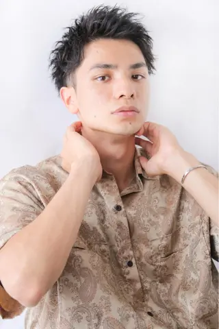 メンズ ✨ブリーチなし透明感 池袋 水野のヘアスタイル