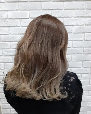ミディアム カラー 井谷 圭吾【天理】のヘアスタイル