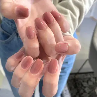 ネイル 楢本 彩耶のネイルデザイン