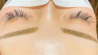 マツエク・マツパ 磯崎 桃子 f(エフ)のマツエク・マツパデザイン