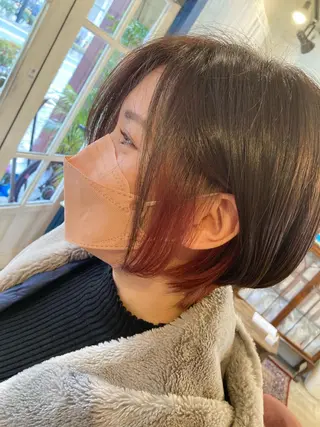 カラー 瓦井 慧のヘアスタイル