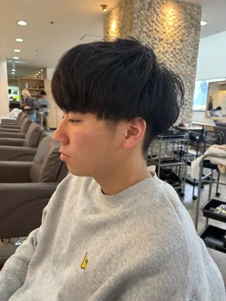 メンズ ボーイミーツガール所属・本堂 悠斗のヘアスタイル