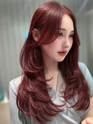 カラー ゆうま/ 抜け感艶カラーのヘアスタイル