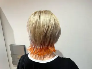 ミディアム カラー 蓮見  友里のヘアスタイル