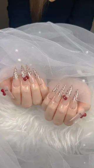 ネイル Mio_ Noiranailのネイルデザイン