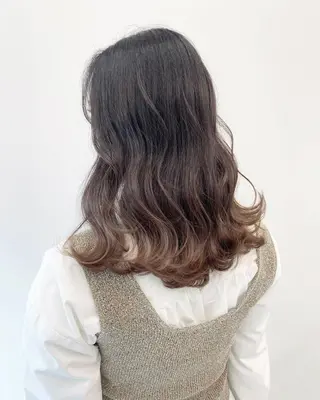 セミロング カラー ✨美髪透明感ソムリエ ✨💎KAZU💎のヘアスタイル