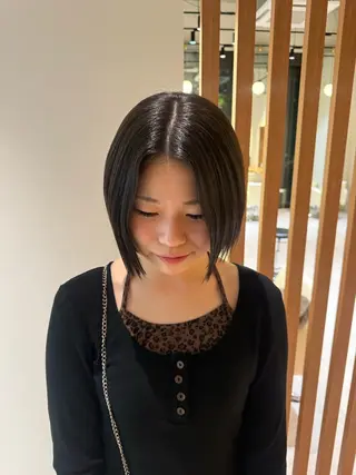 カラー yana /ブリーチモデルのヘアスタイル