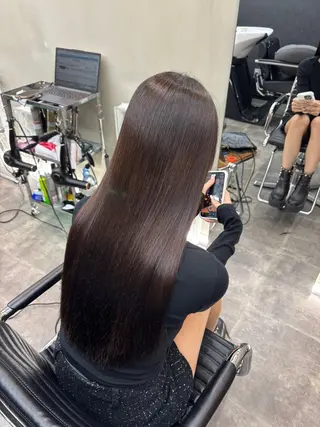 ロング 髪質改善ストレート/ ブリーチ／渋谷　福田のヘアスタイル