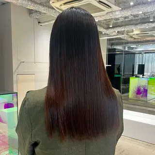 ロング 宇佐美佳／美髪 ストレート/縮毛矯正のヘアスタイル