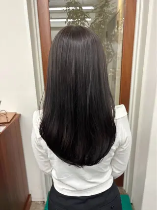 ロング カラー 宮原 しおりのヘアスタイル