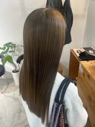 カラー fit /Kotoseのヘアスタイル