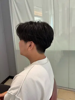 ショート パーマ メンズ 🦖透明感カラー 🦖三橋広空のヘアスタイル