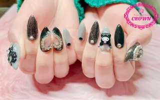 ネイル CROWN プライベートサロンのネイルデザイン