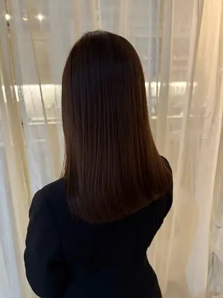 ロング 藤原 百花のヘアスタイル