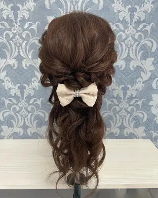 ヘアアレンジ shizuka 👸ヘアセット✨のヘアスタイル